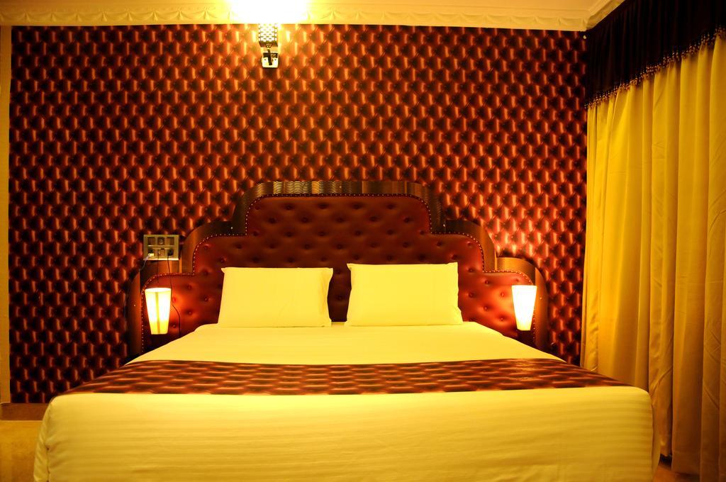Jal Mahal Resort And Spa Mysore Rom bilde